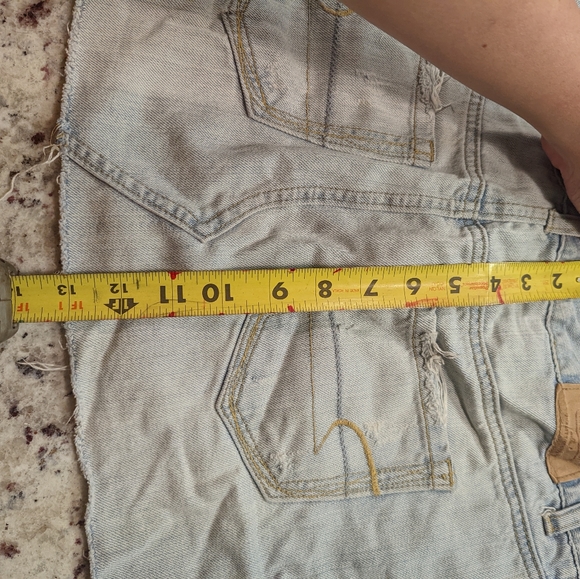 American Eagle Distressed Jean Mini Skirt Sz 4 - Picture 5 of 5